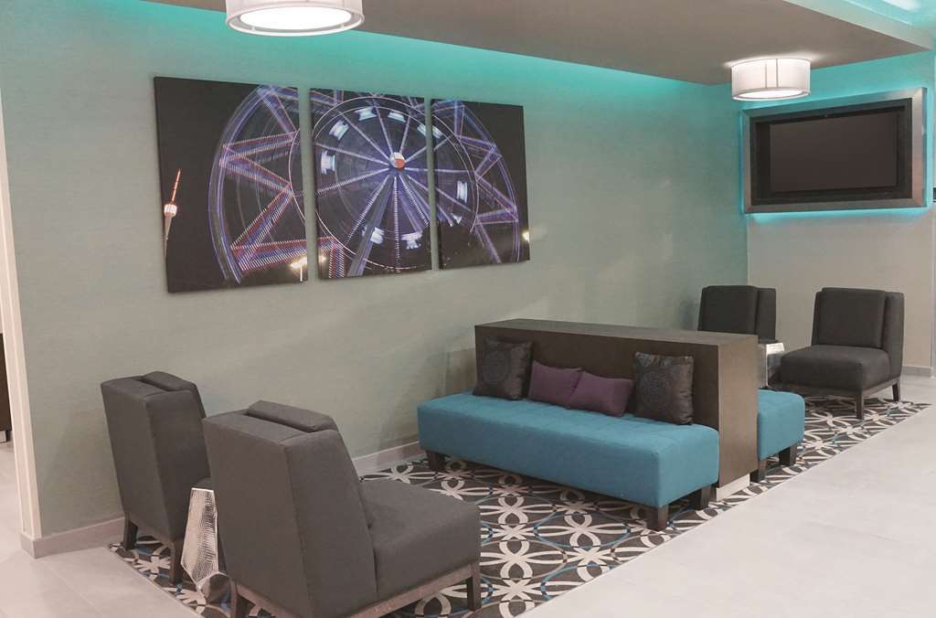 La Quinta By Wyndham Dallas Plano - The Colony Interior foto